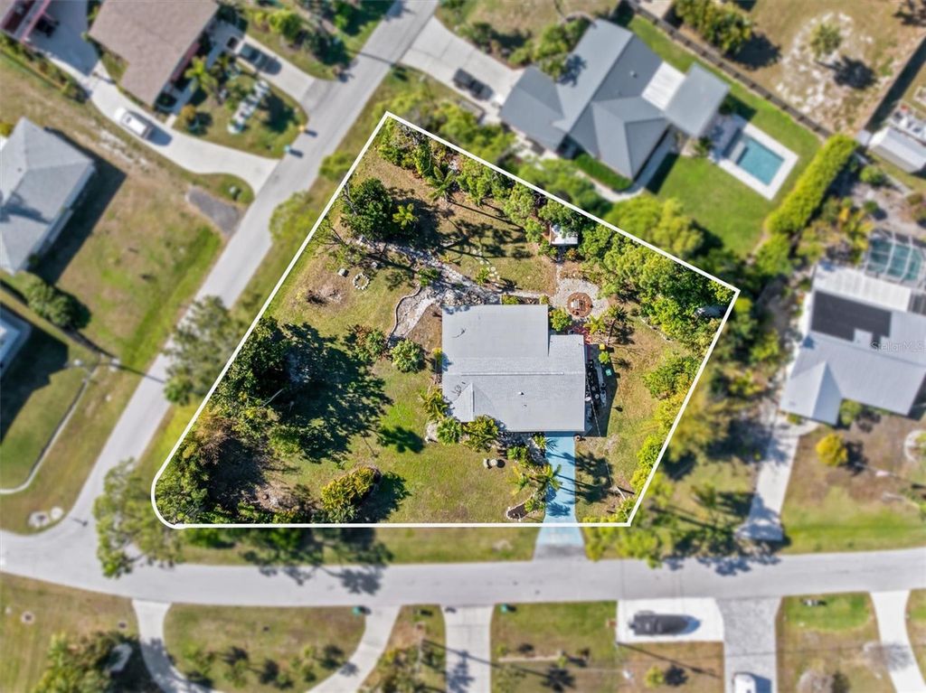 Photo of 2091 Oyster Creek Drive, Englewood, FL 34224 (MLS # D6145920)