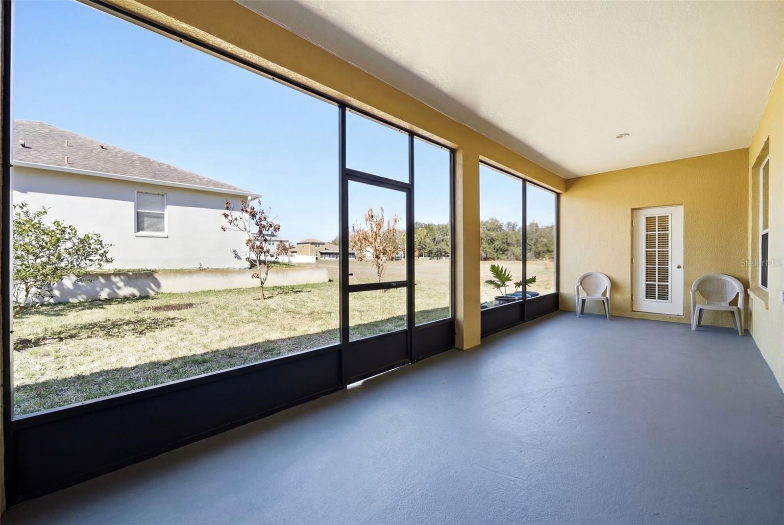 GLADES/SYLVAN LAKE PH 02 - Residential