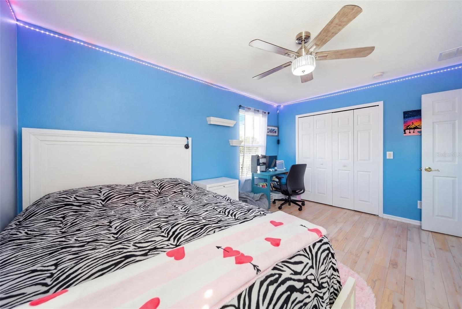 GLADES/SYLVAN LAKE PH 02 - Residential