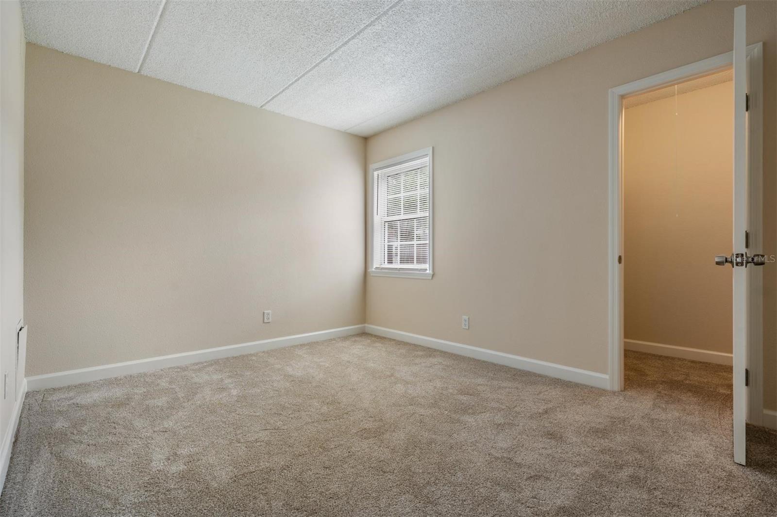JAMESTOWN CONDO - Residential