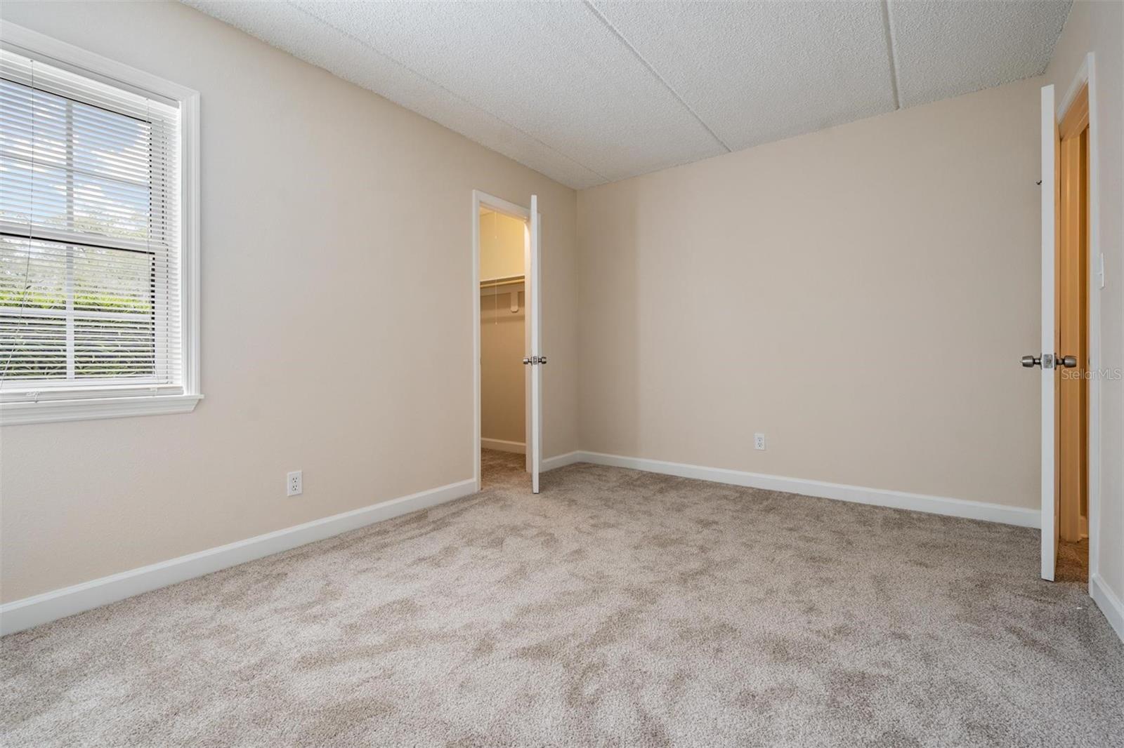 JAMESTOWN CONDO - Residential