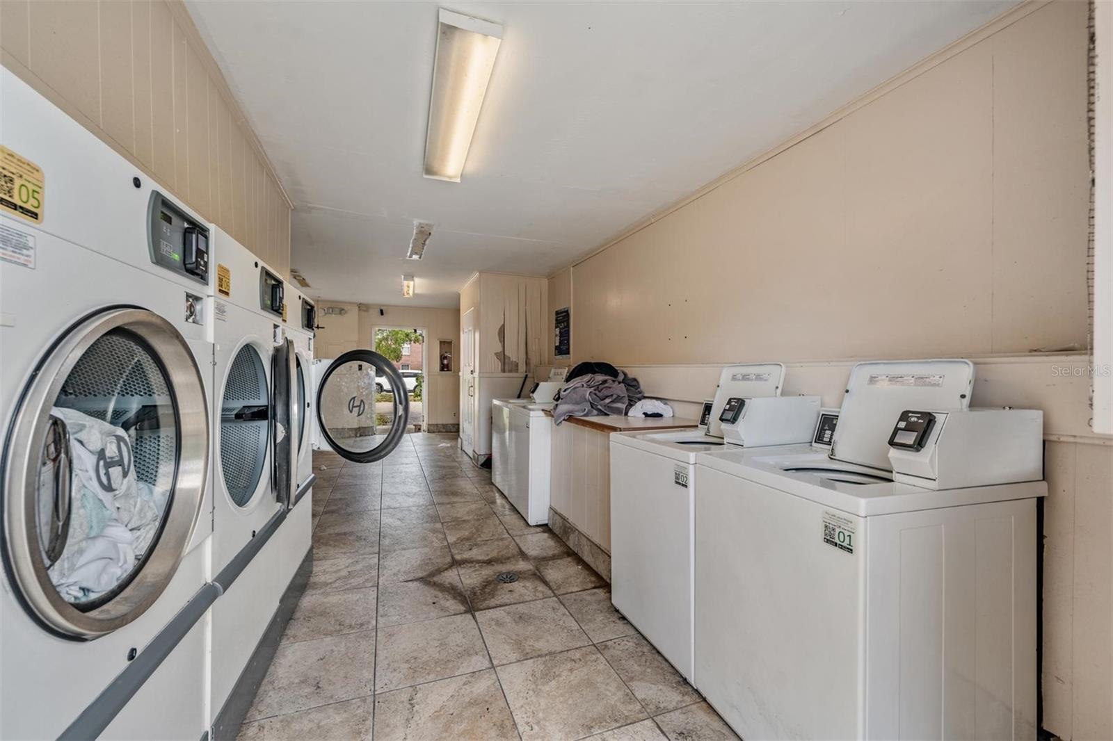 JAMESTOWN CONDO - Residential