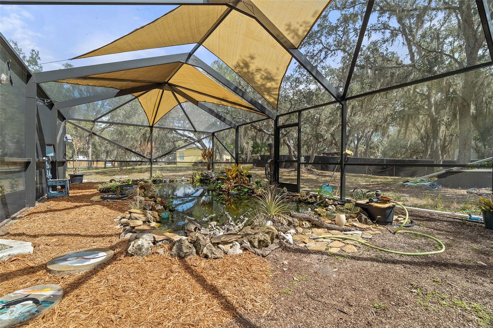 DEER RUN ESTATES - Residential