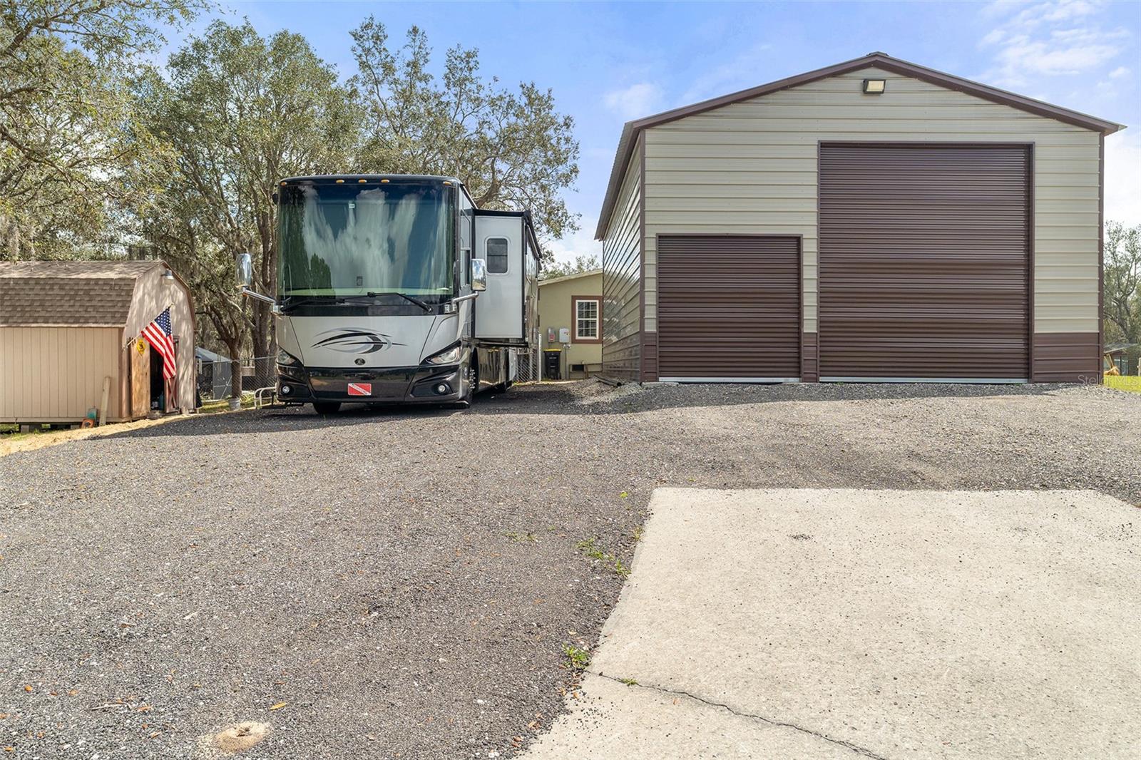 DEER RUN ESTATES - Residential