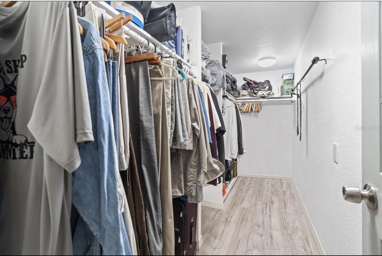 DEER RUN ESTATES - Residential