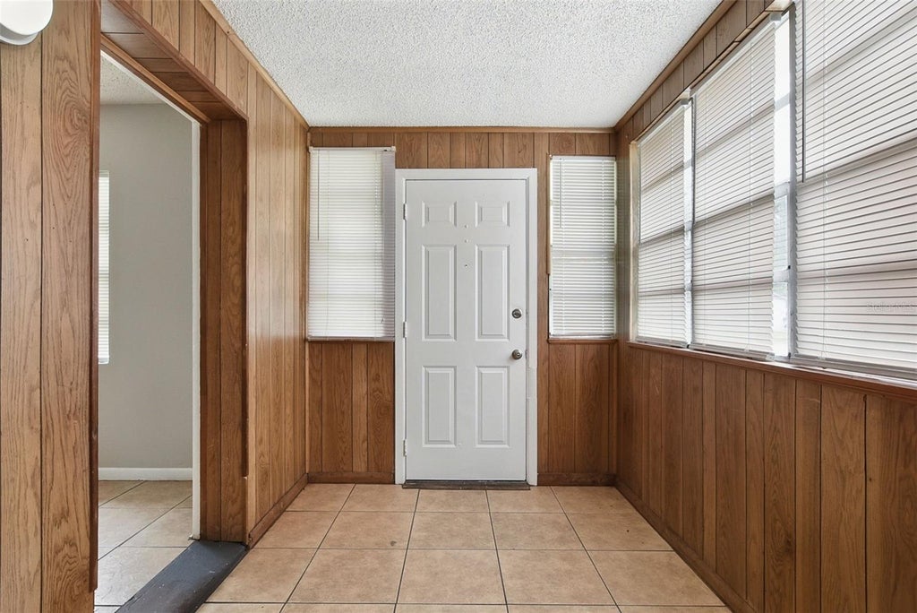 Photo of 3350 Rogers Drive, Orlando, FL 32805 (MLS # O6448268)