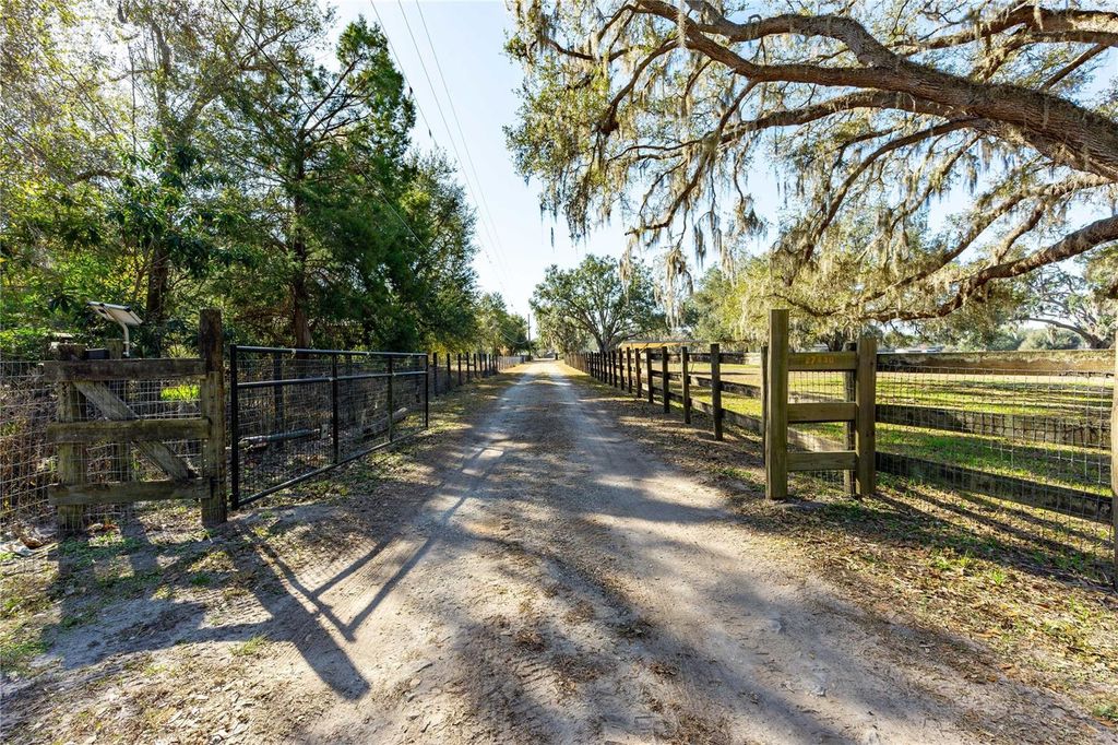 Photo of 27430 Miller Road, Dade City, FL 33525 (MLS # TB8475251)