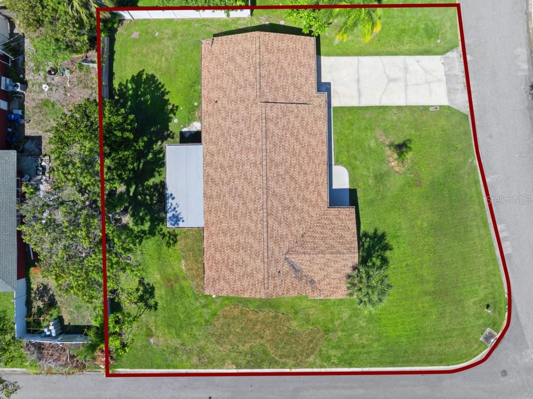 TROPICAL SHORES - Residential