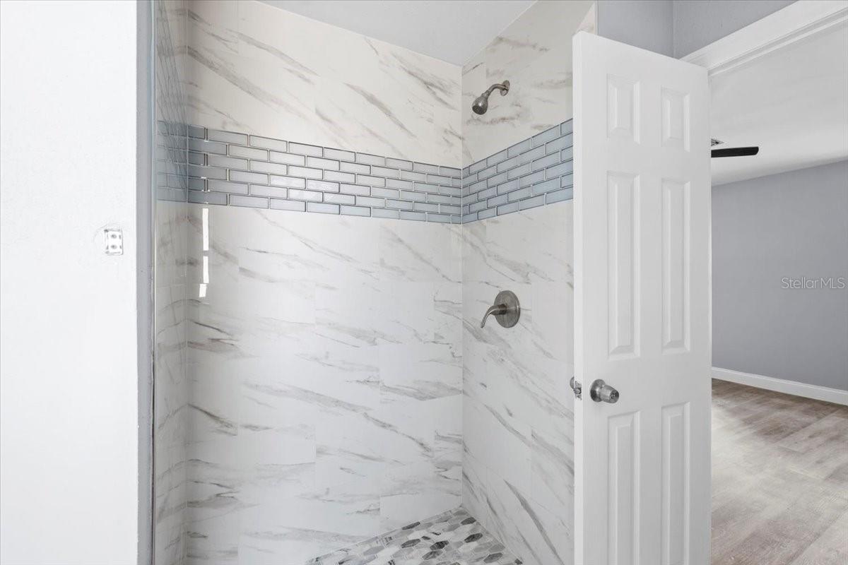 1080 - SOUTH VENICE UNIT 59 - Residential