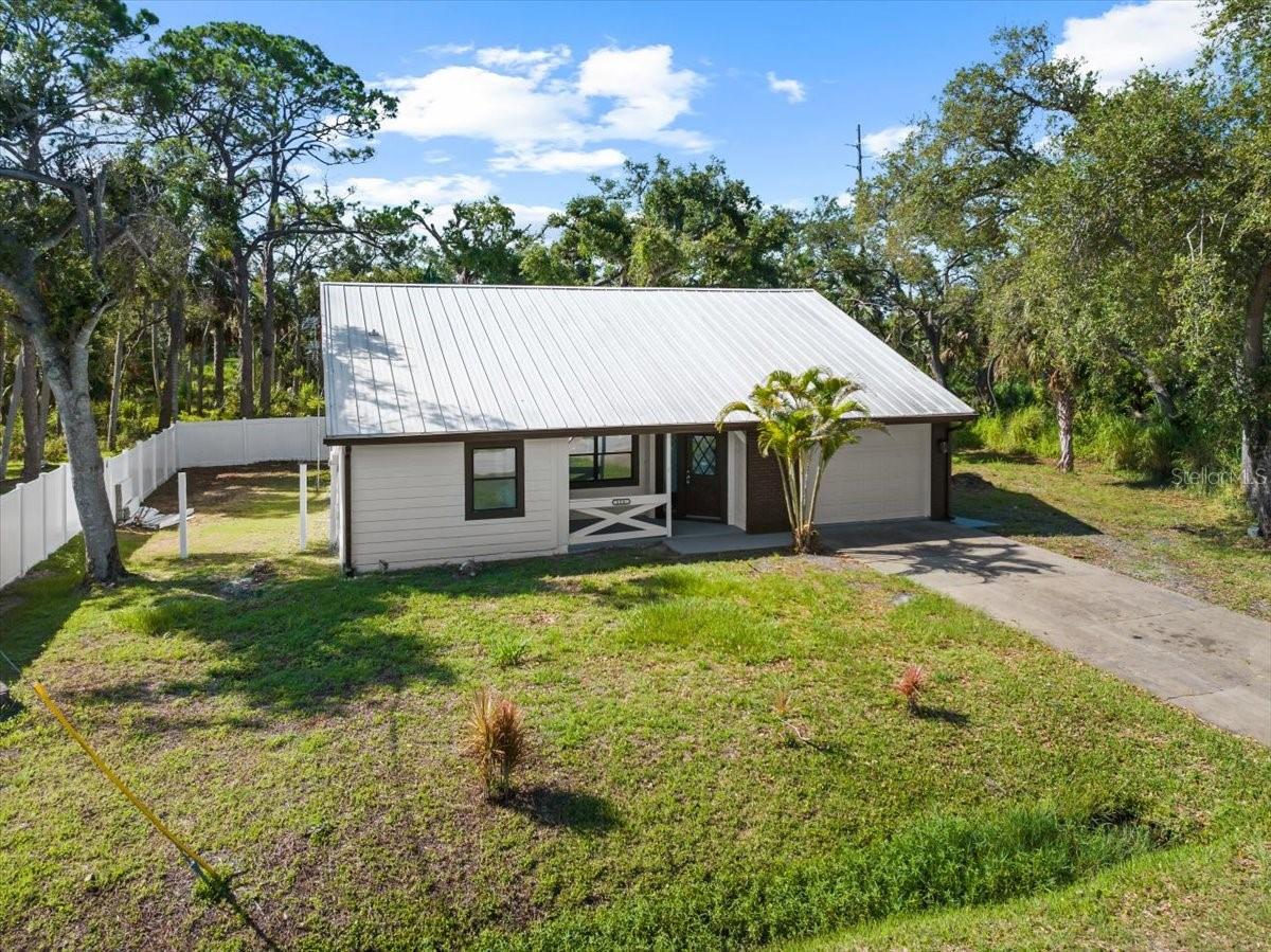 1080 - SOUTH VENICE UNIT 59 - Residential