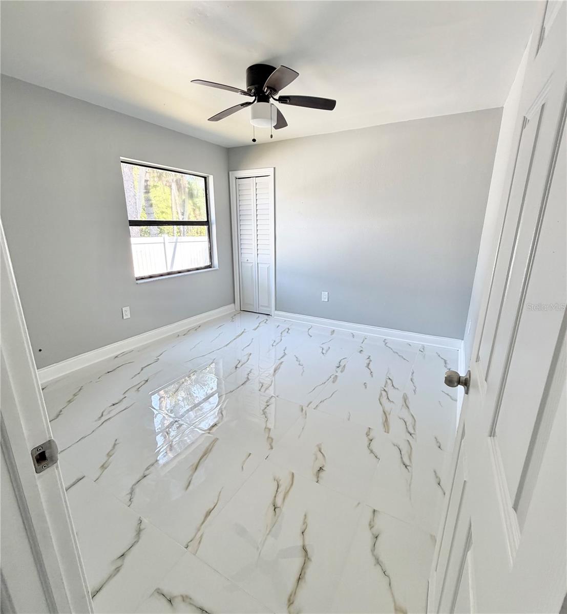 1080 - SOUTH VENICE UNIT 59 - Residential