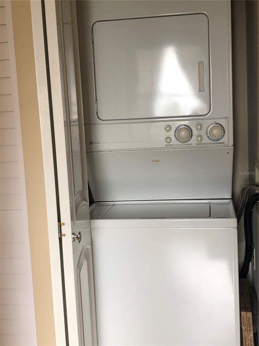 HARBOURSIDE CONDO - Residential Lease