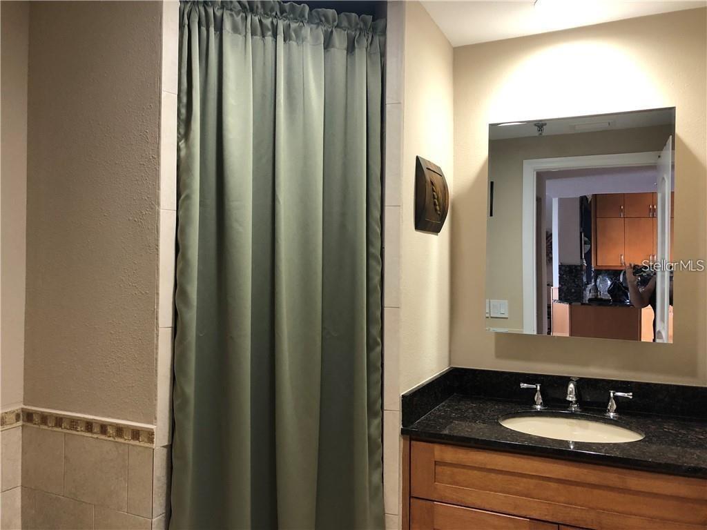 HARBOURSIDE CONDO - Residential Lease