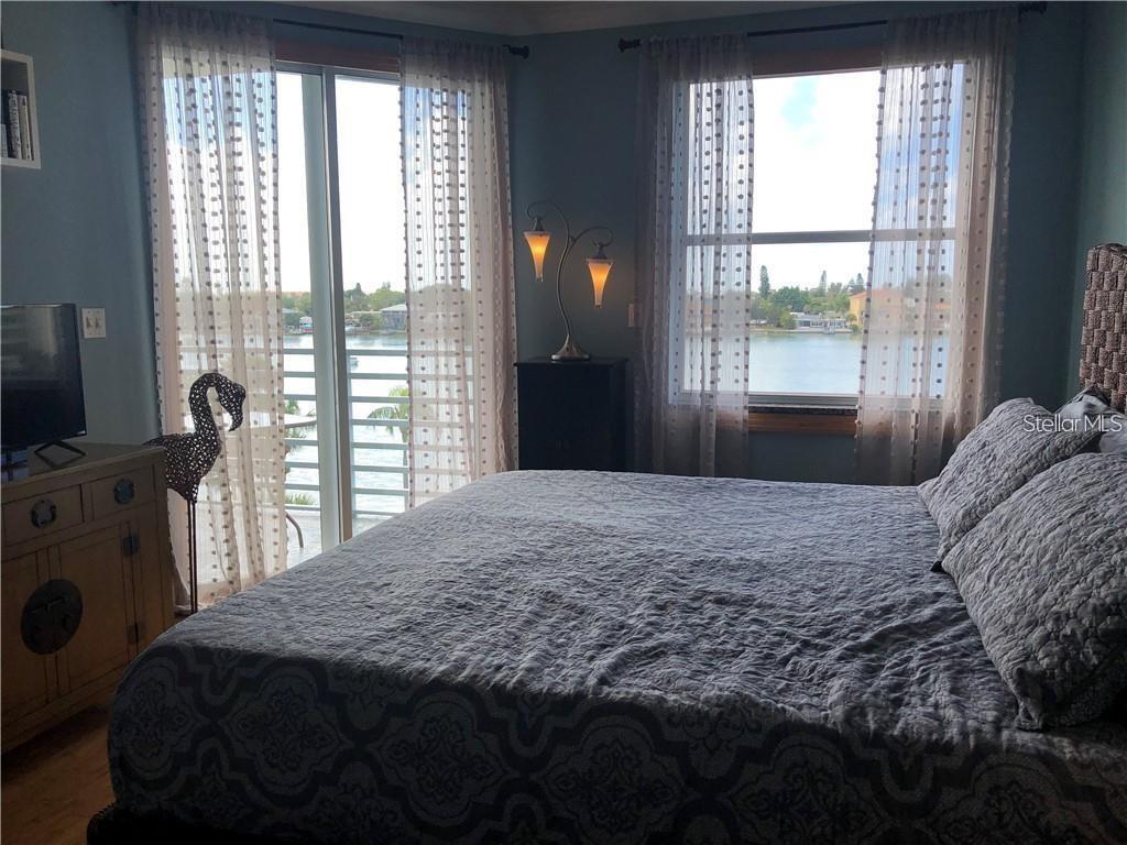HARBOURSIDE CONDO - Residential Lease