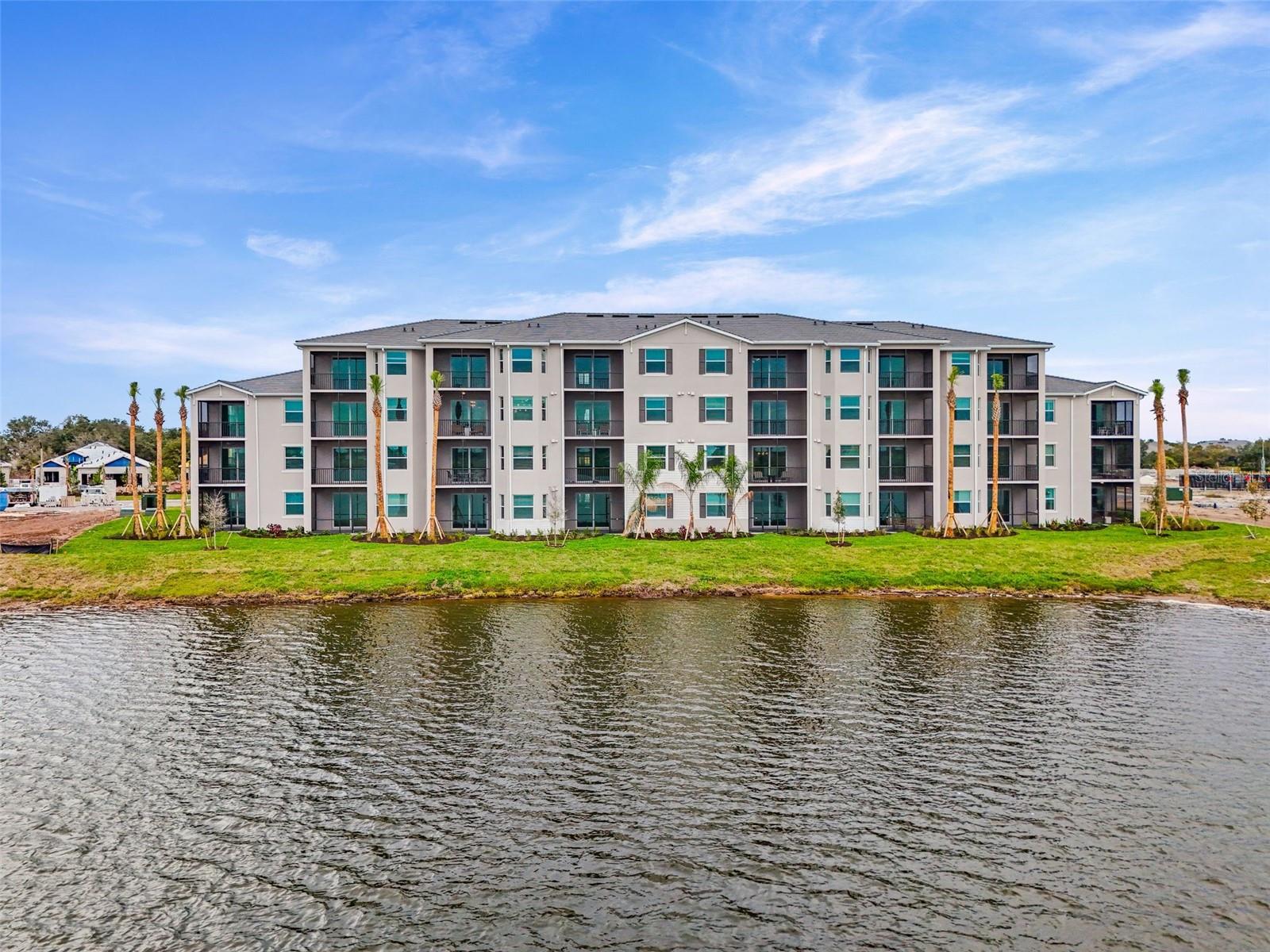 CALUSA COUNTRY CLUB - Residential Lease