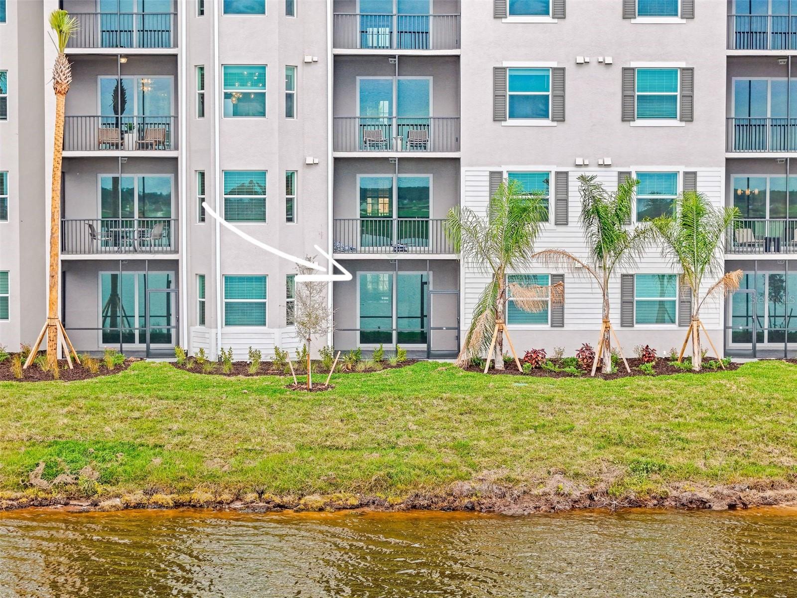 CALUSA COUNTRY CLUB - Residential Lease