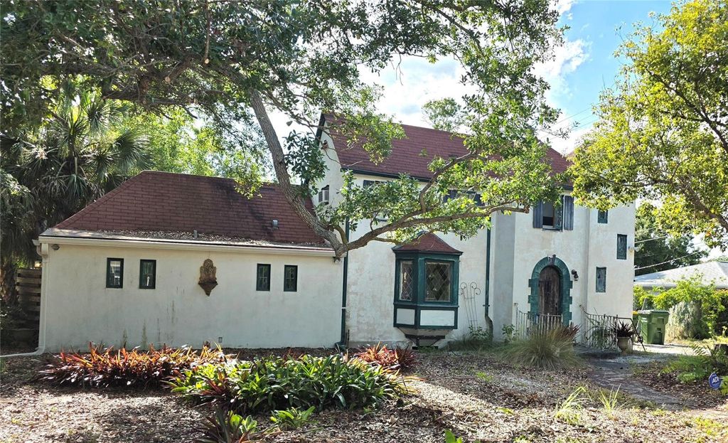 Photo of 4237 Sarasota Avenue, Sarasota, FL 34234 (MLS # A4693278)
