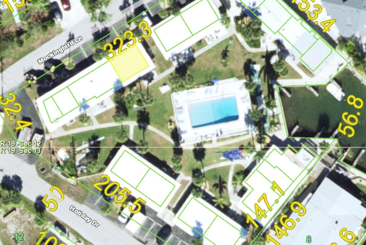 1385 GULF BOULEVARD 1-3