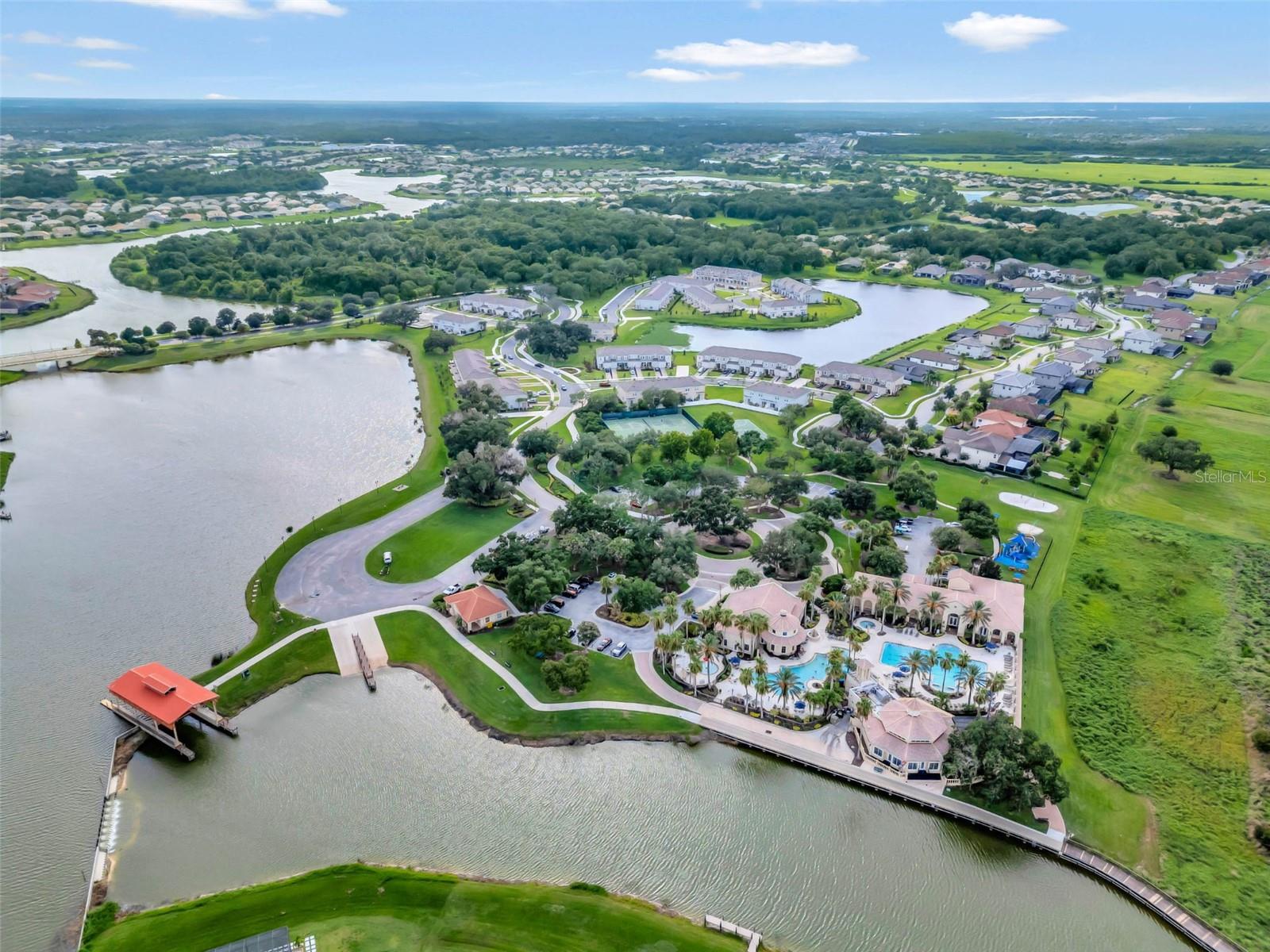 BELLALAGO PHASE B-2 - Residential