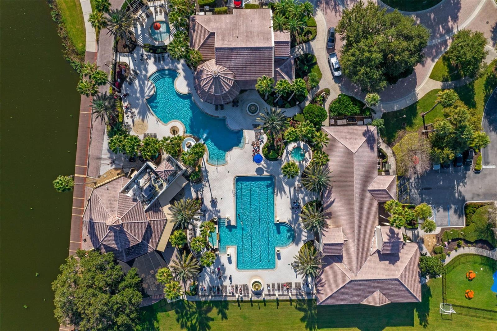 BELLALAGO PHASE B-2 - Residential