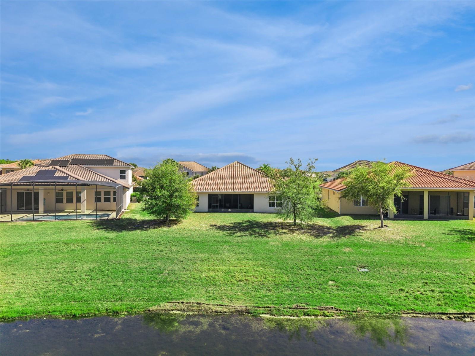 BELLALAGO PHASE B-2 - Residential