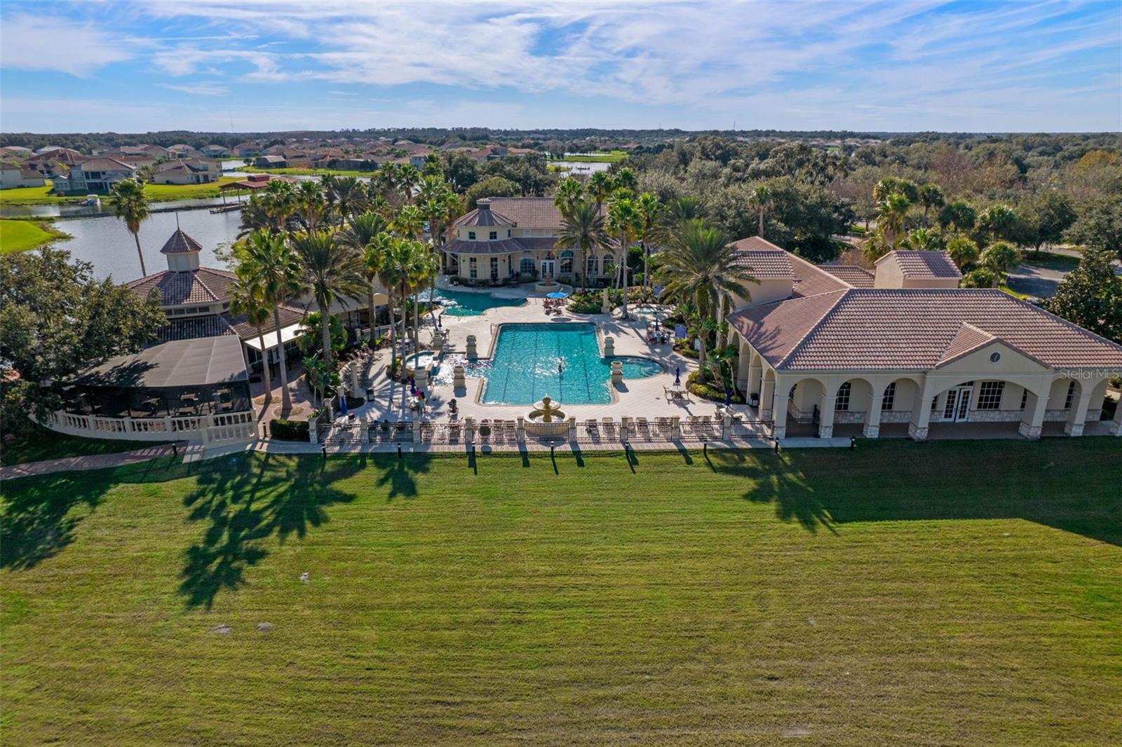 BELLALAGO PHASE B-2 - Residential