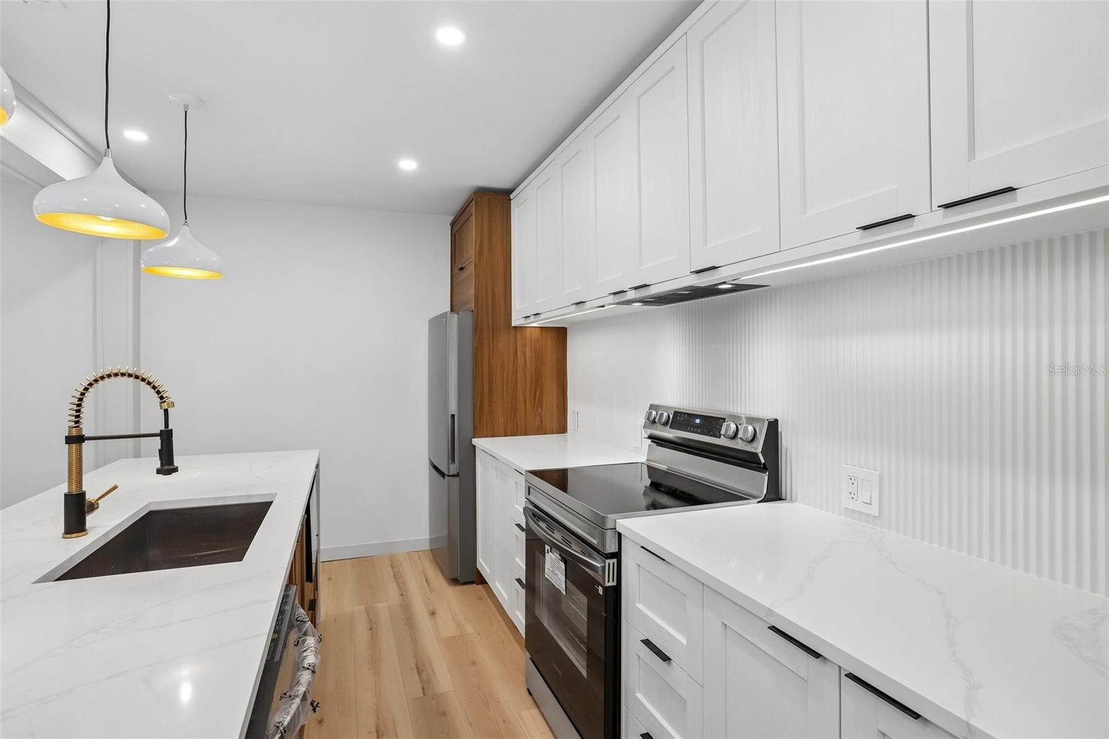 EL PORTAL - Residential