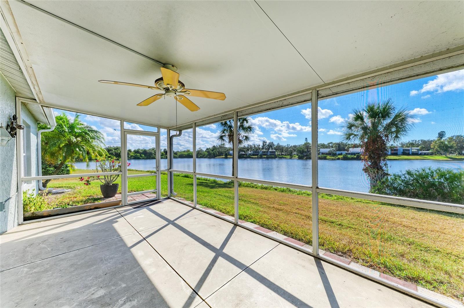 SPRING LAKES VII - Residential