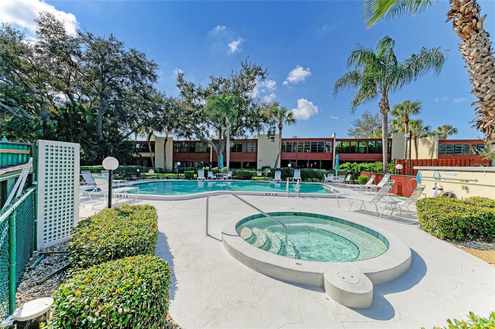 SPRING LAKES VII - Residential