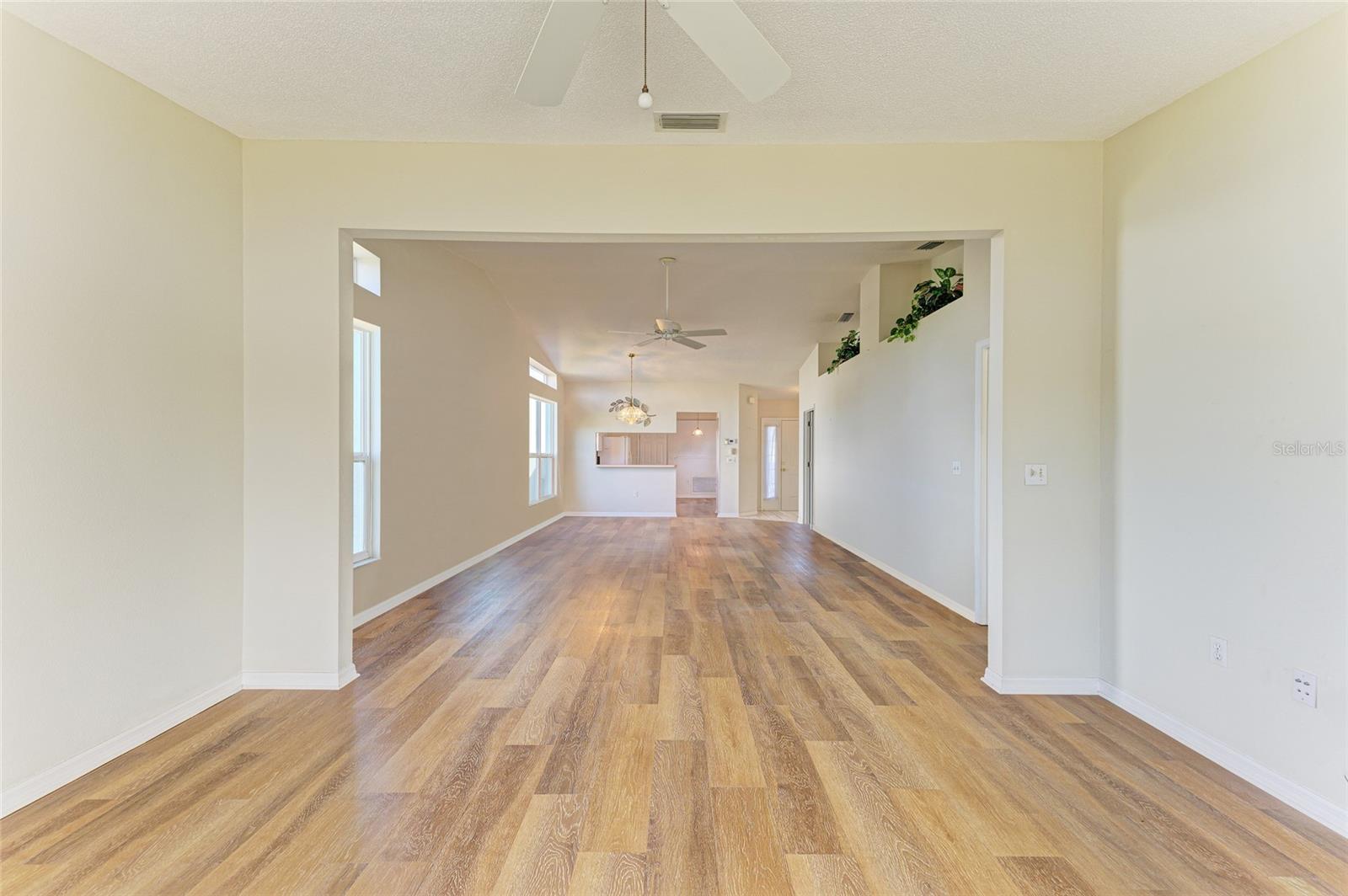 SPRING LAKES VII - Residential