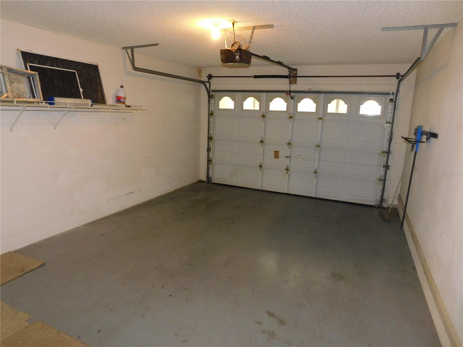 ON TOP OF THE WORLD - Residential