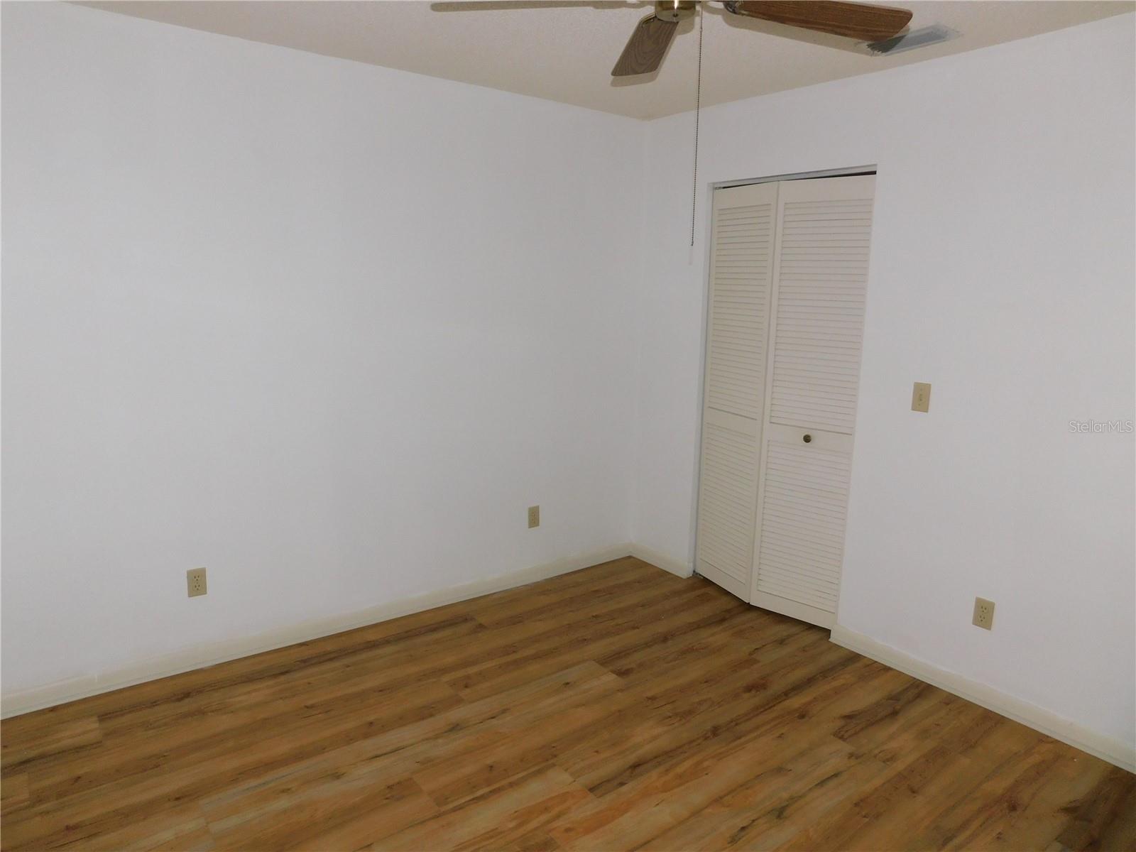 ON TOP OF THE WORLD - Residential