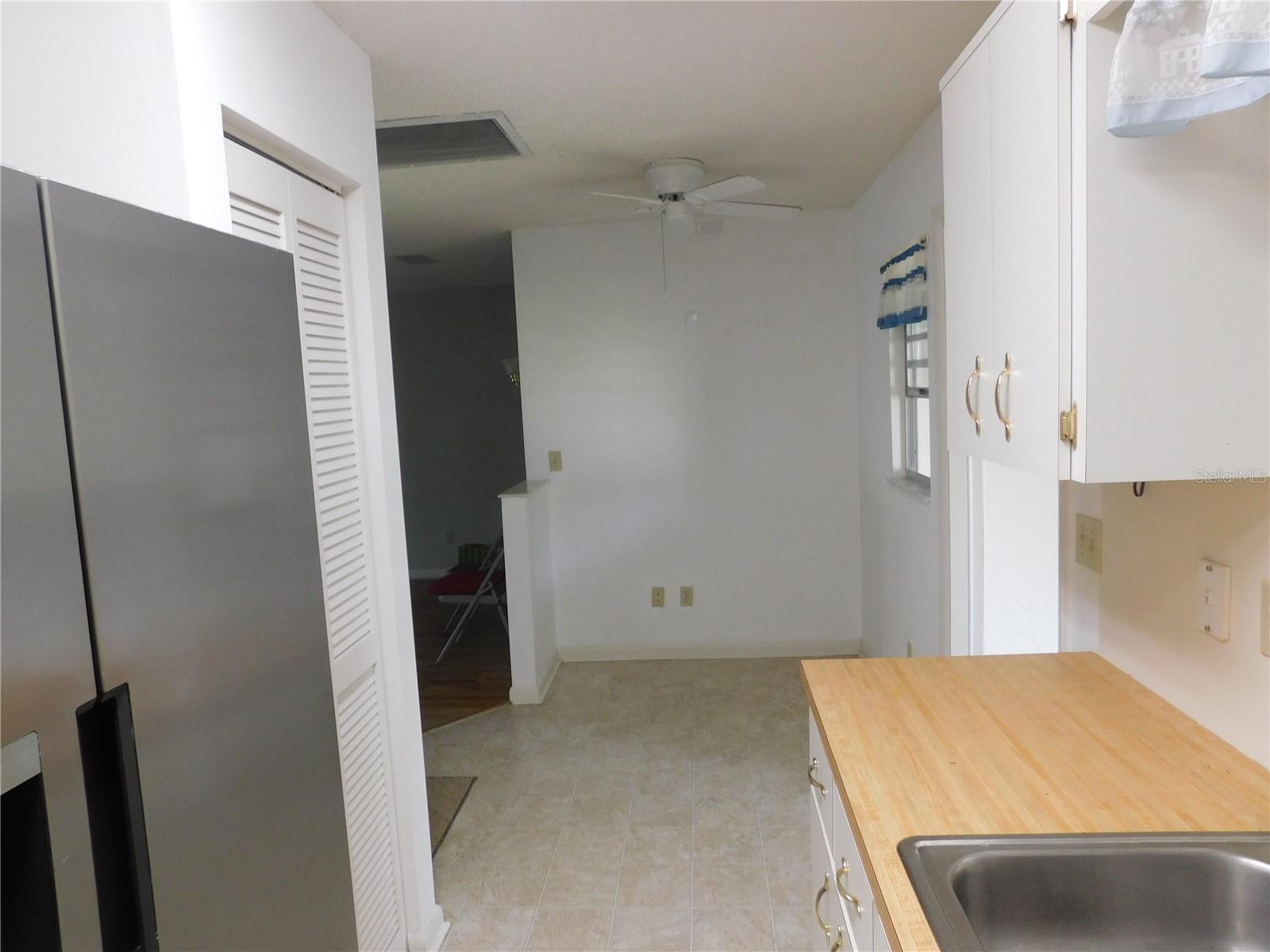 ON TOP OF THE WORLD - Residential