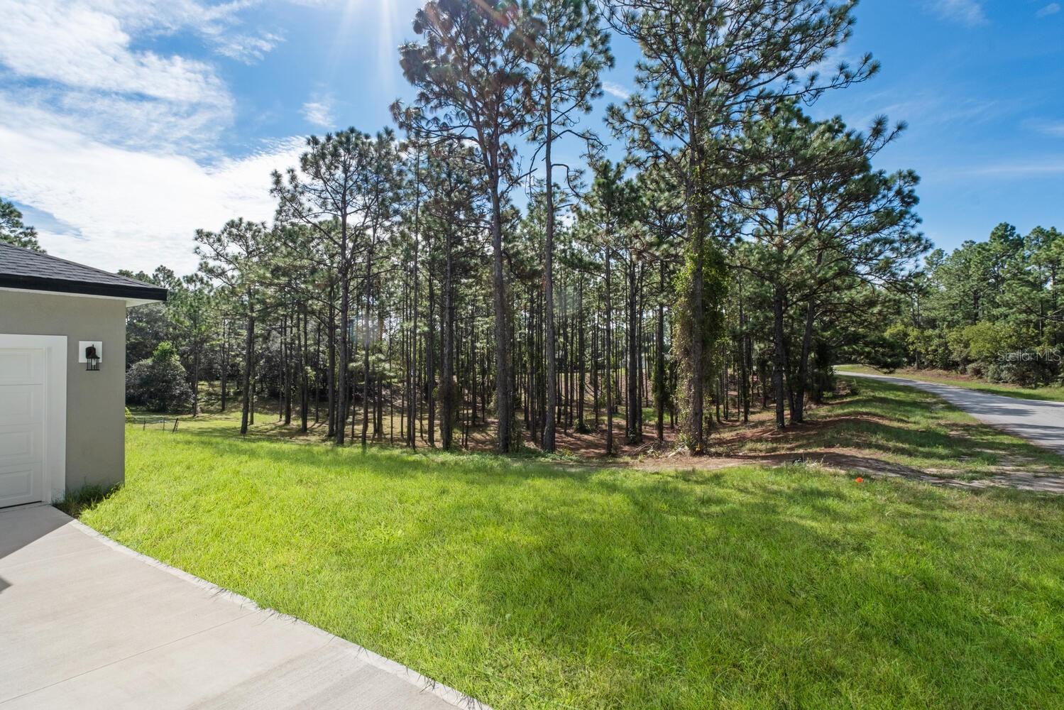 CITRUS SPGS UNIT 06 - Residential Lease
