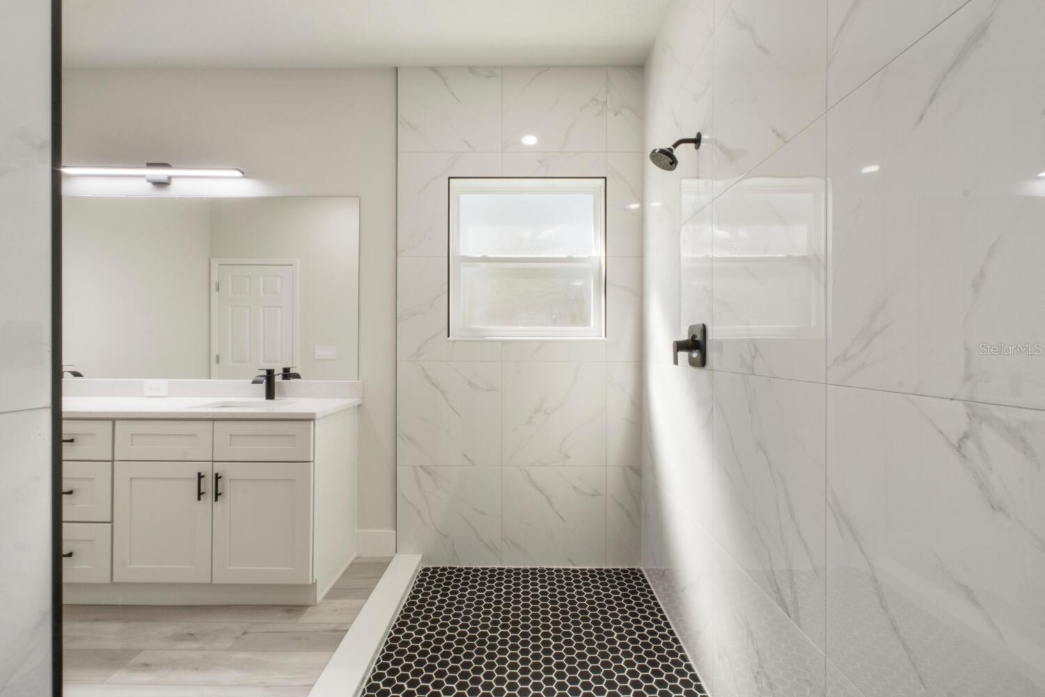 CITRUS SPGS UNIT 06 - Residential Lease