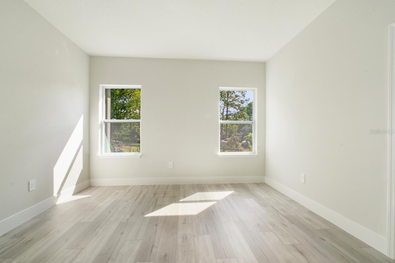 CITRUS SPGS UNIT 06 - Residential Lease