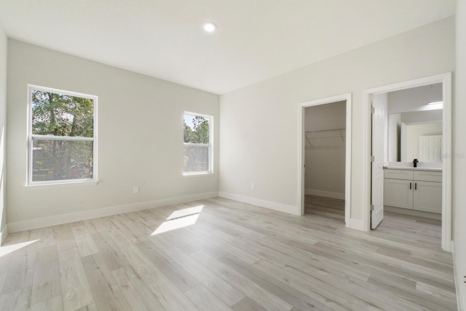 CITRUS SPGS UNIT 06 - Residential Lease