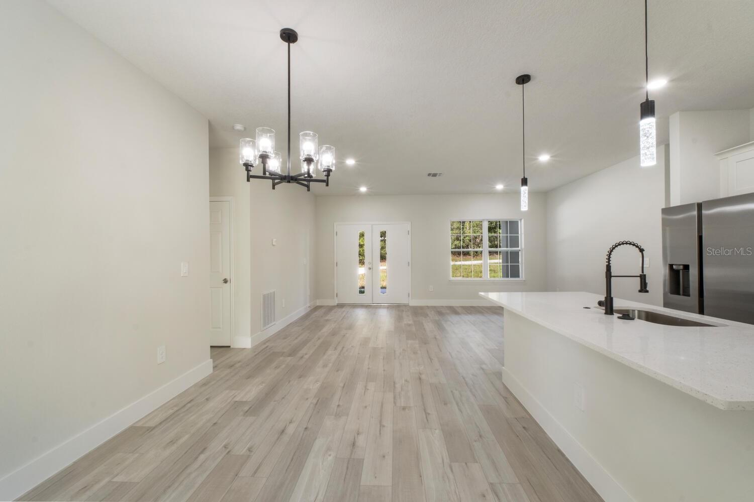 CITRUS SPGS UNIT 06 - Residential Lease