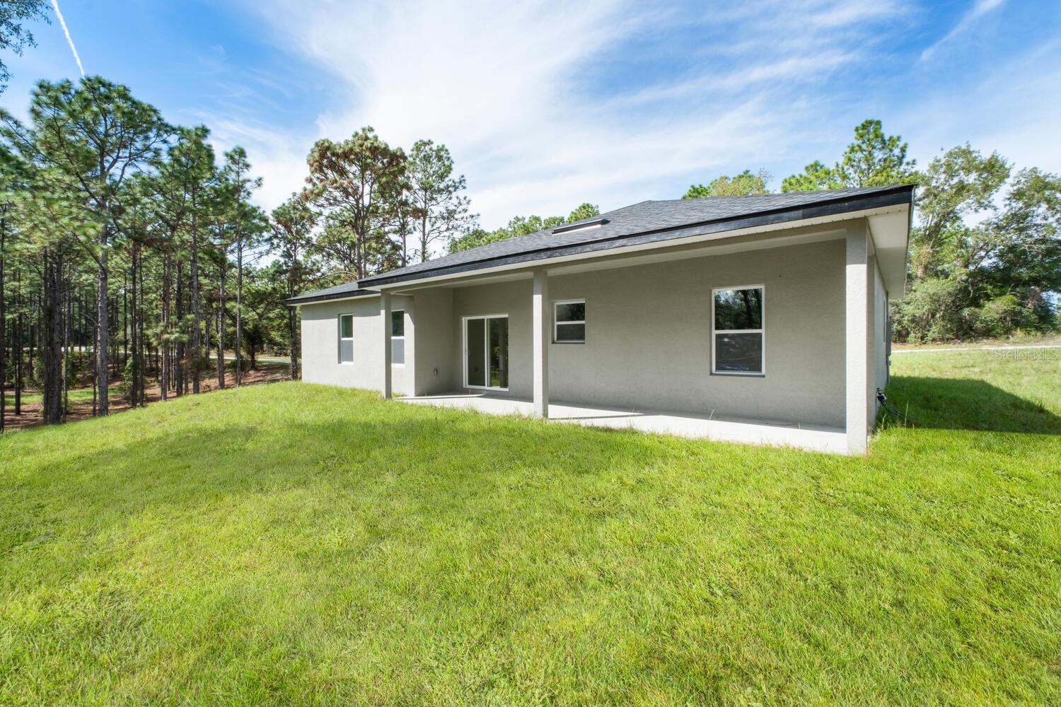 CITRUS SPGS UNIT 06 - Residential Lease