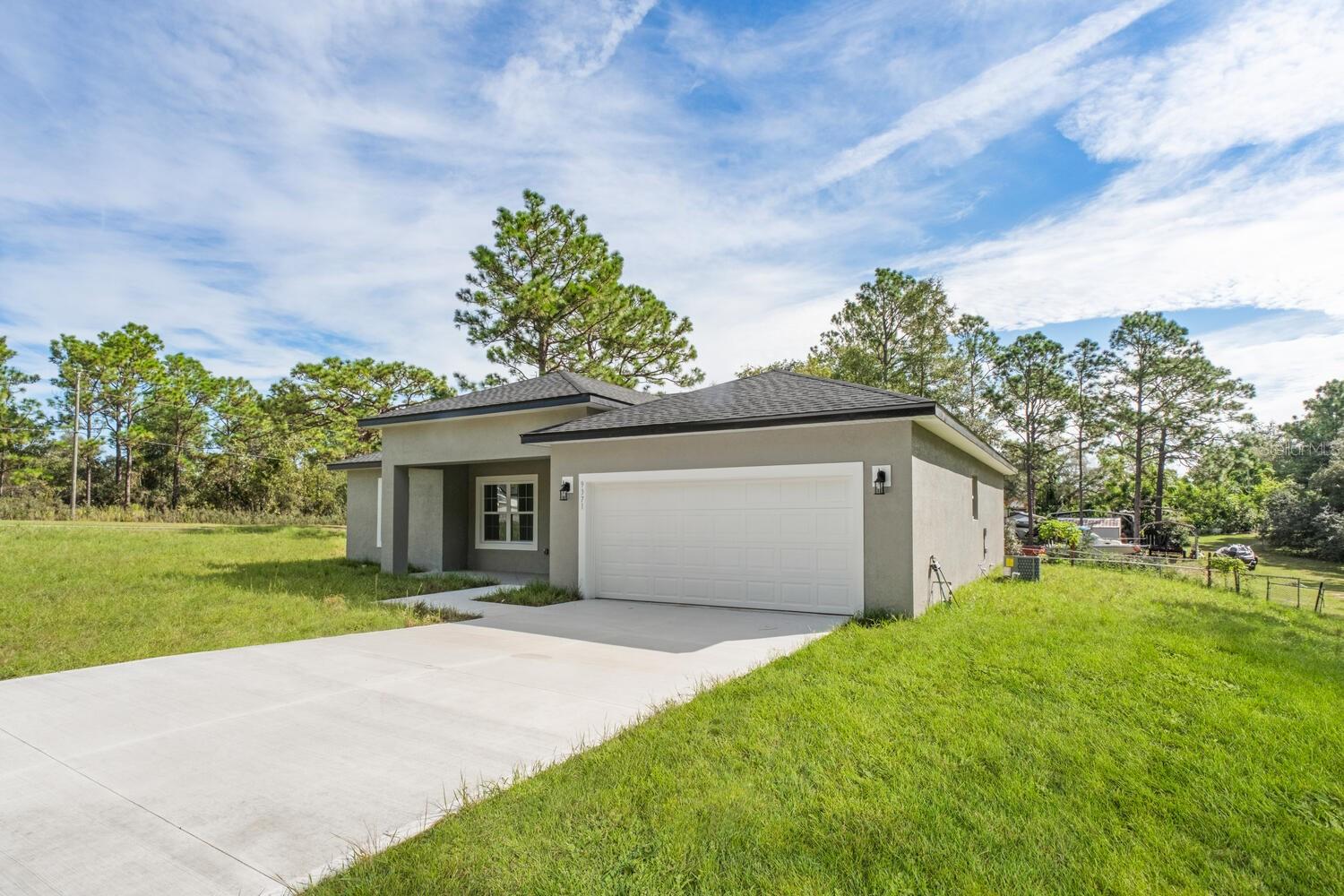 CITRUS SPGS UNIT 06 - Residential Lease