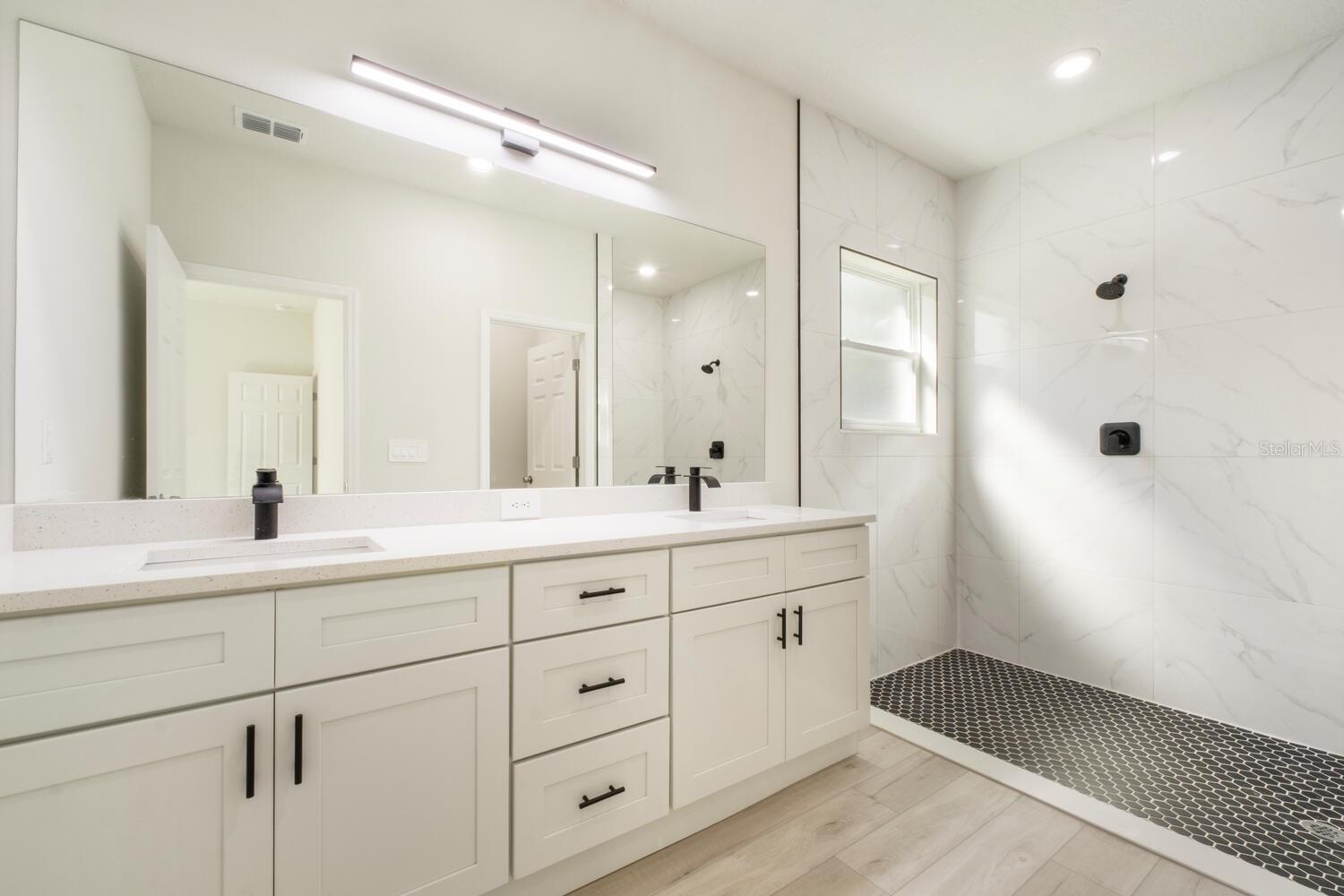 CITRUS SPGS UNIT 06 - Residential Lease