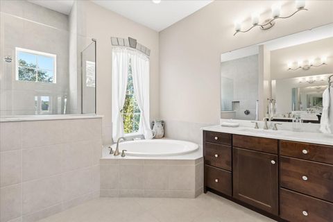 Tiny photo for 25920 Roundabout Point, Sorrento, FL 32776 (MLS # O6377050)