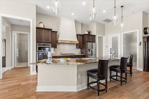 Tiny photo for 25920 Roundabout Point, Sorrento, FL 32776 (MLS # O6377050)