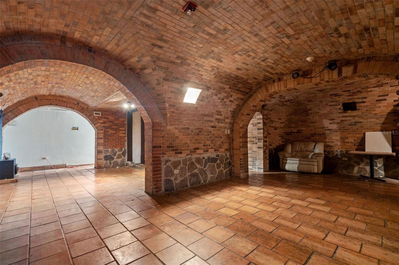 OLD SAN JUAN - Residential Income