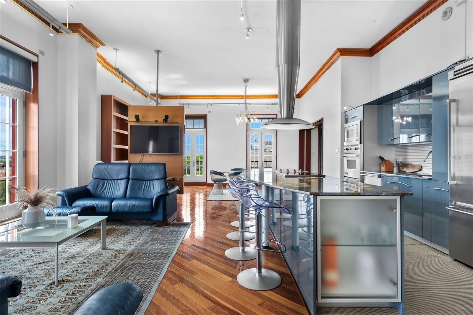 OLD SAN JUAN - Residential Income