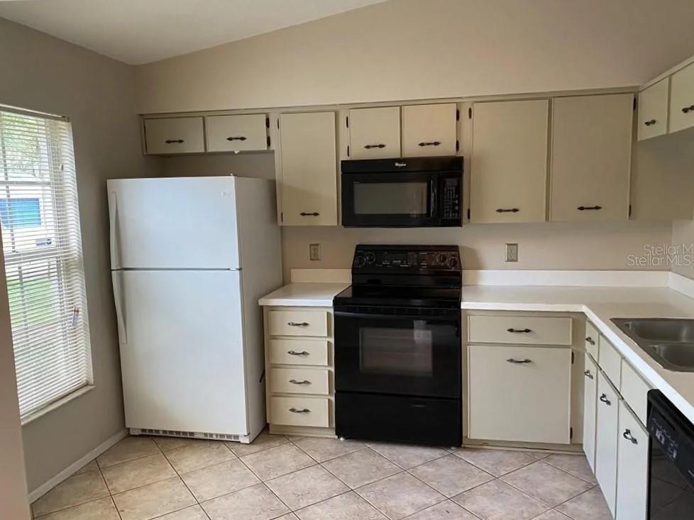 VALENCIA GARDENS SEC 02 - Residential