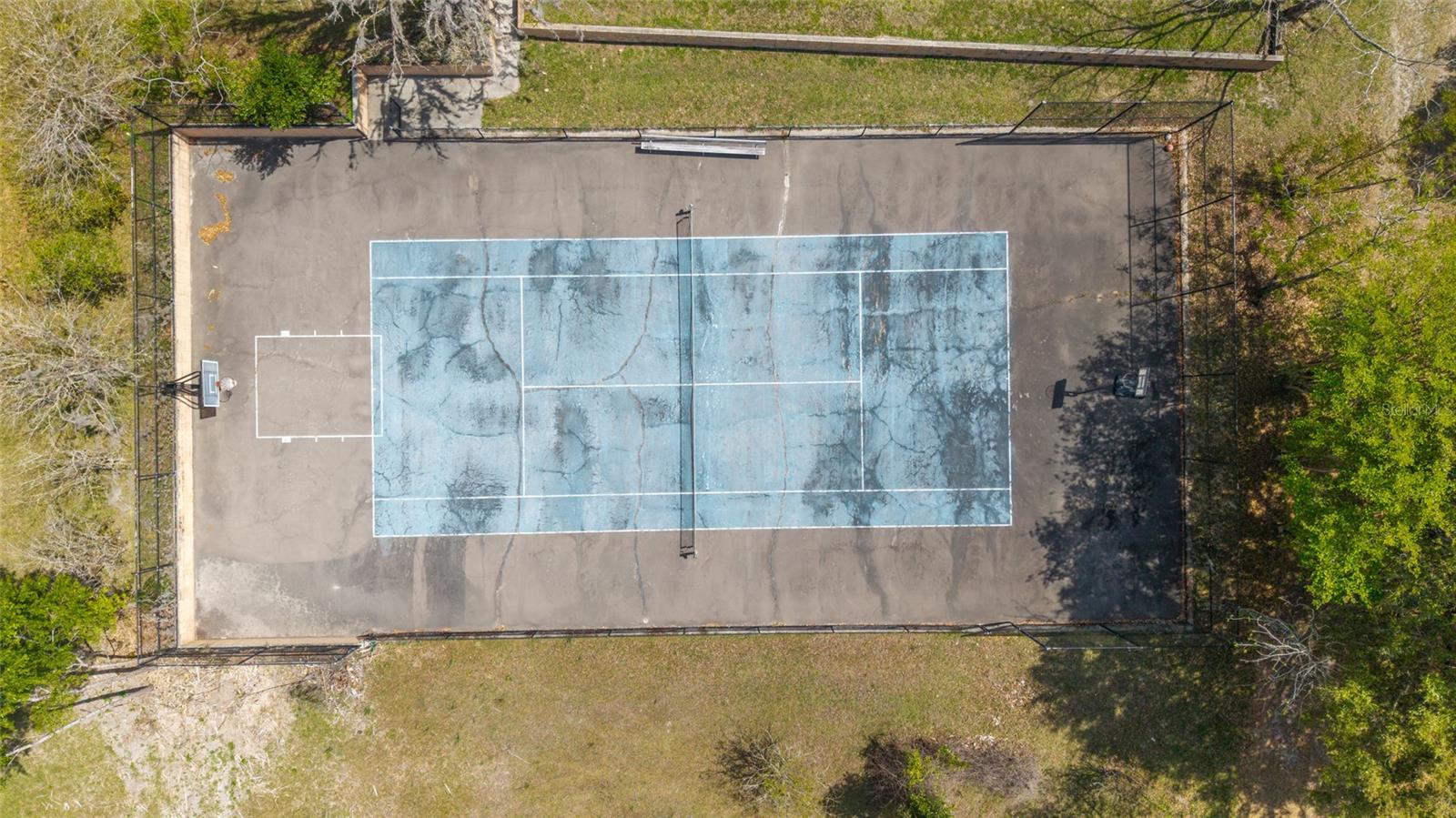 MERI OAKS WEST - Residential