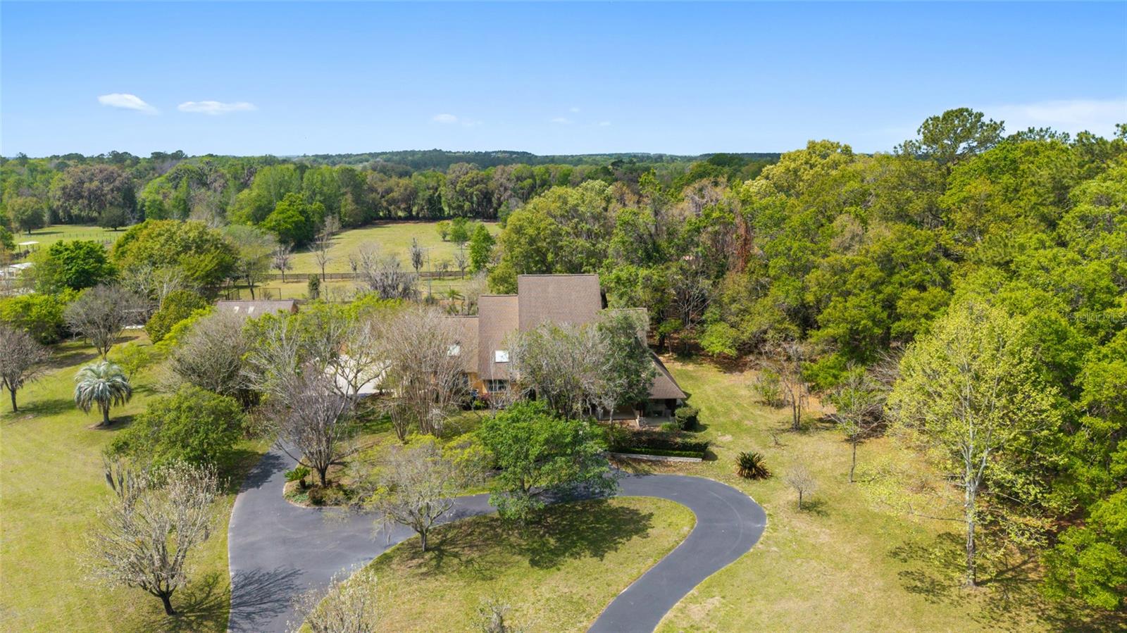 MERI OAKS WEST - Residential