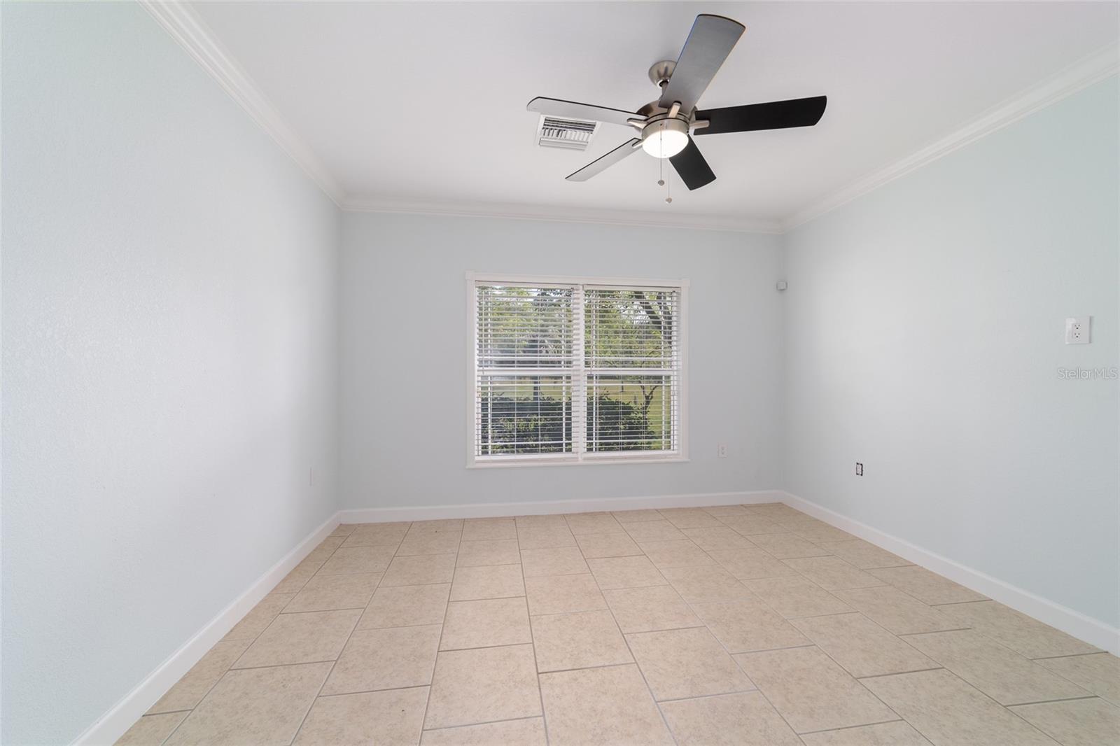 MERI OAKS WEST - Residential