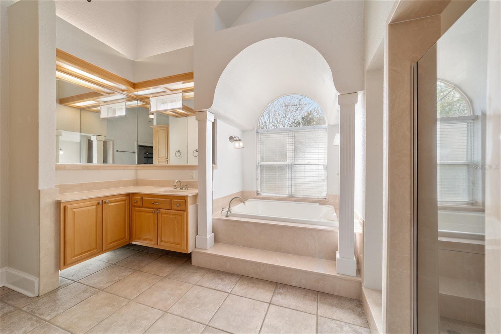 MERI OAKS WEST - Residential